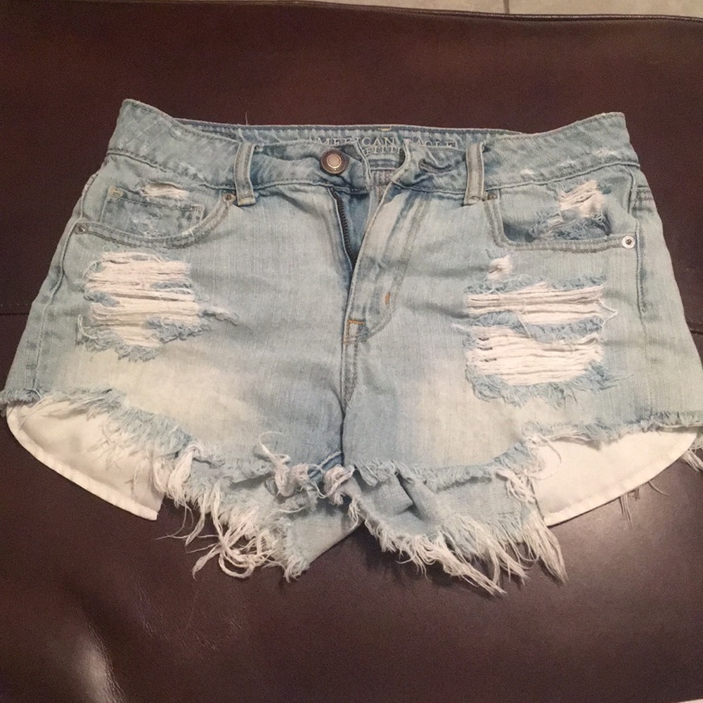 Cutoff shorts